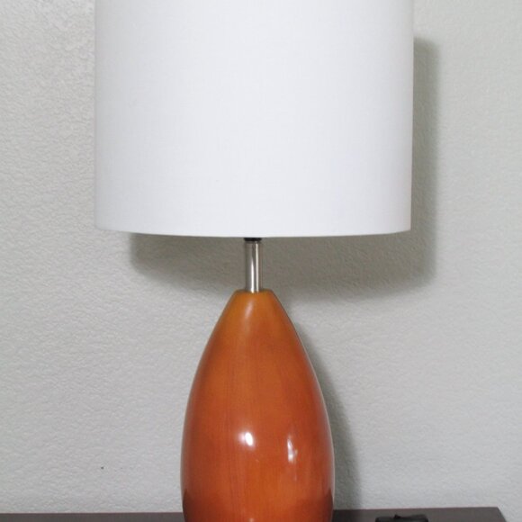 Mid Century Modern Bean Shaped Base Wood Tone Lamp - Picture 8 of 8